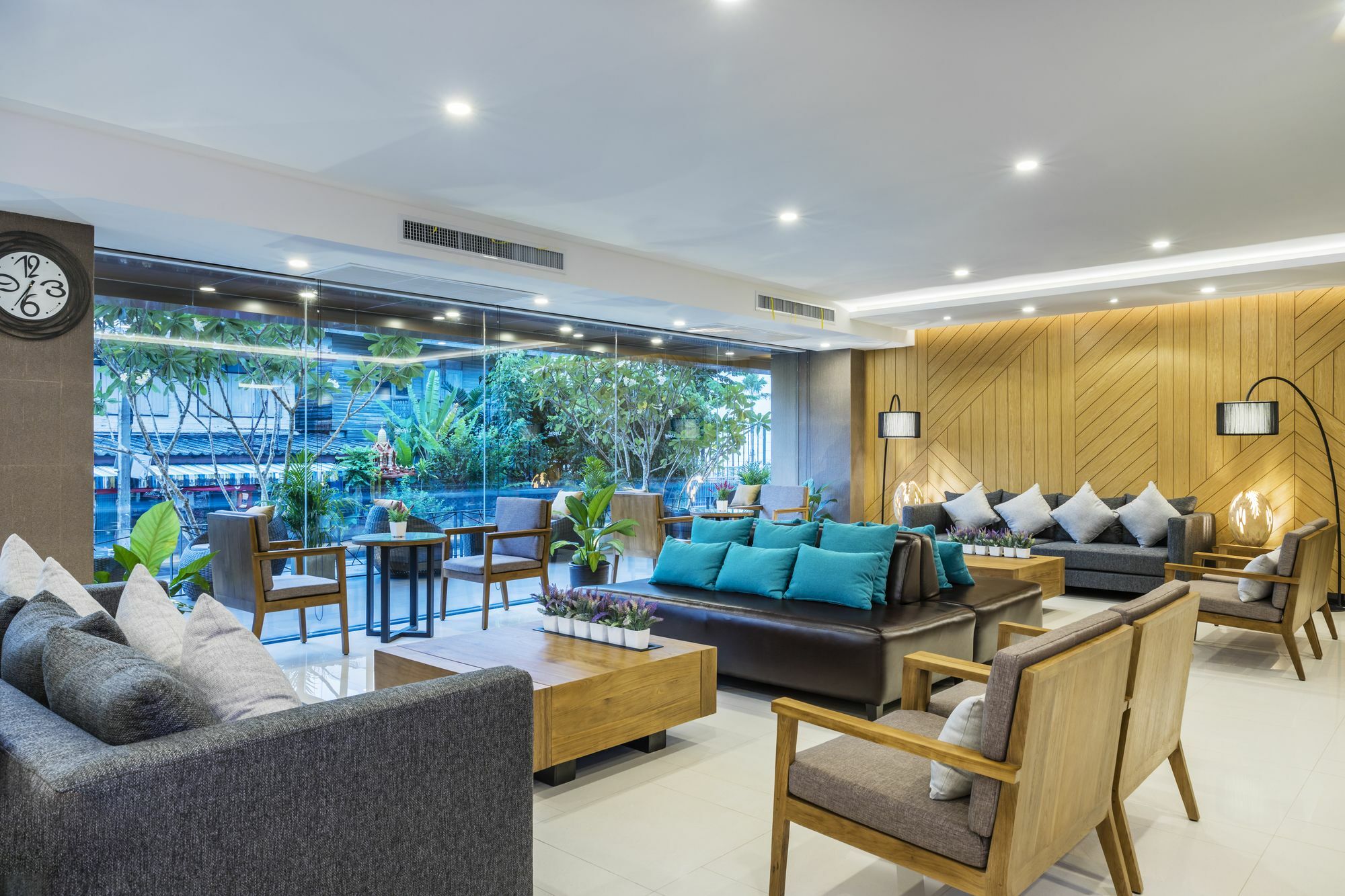 Livotel Hotel Hua Mak Bangkok Exterior photo