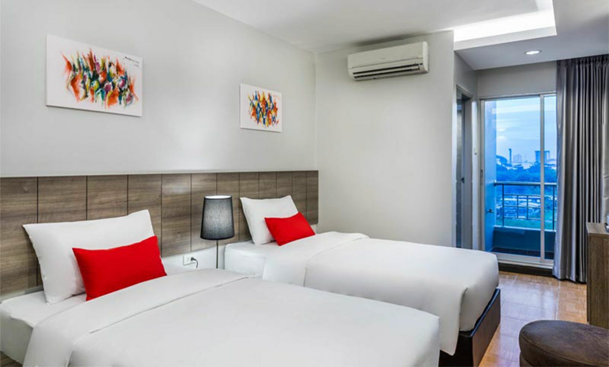 Livotel Hotel Hua Mak Bangkok Exterior photo