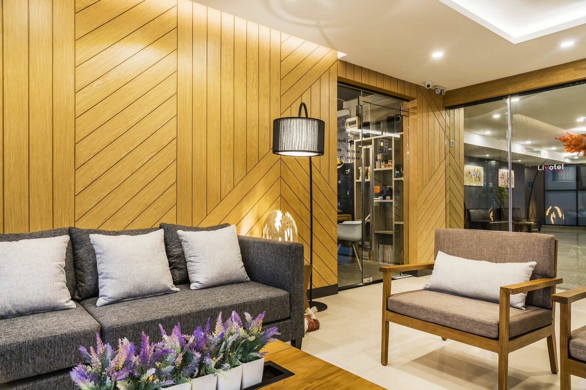 Livotel Hotel Hua Mak Bangkok Exterior photo
